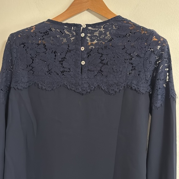 Lulu's Women’s Picture This Lace Round Neck Long Sleeve Blouse Navy size S - Picture 4 of 12